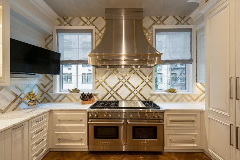 Martini Interiors Кухня из лакированной древесины с островом на заказ Custom sun-id-1478394 - Вид №3