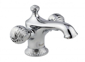 98003CR Смеситель The One с донным клапаном для раковины. Металлические ручки, цвет хром