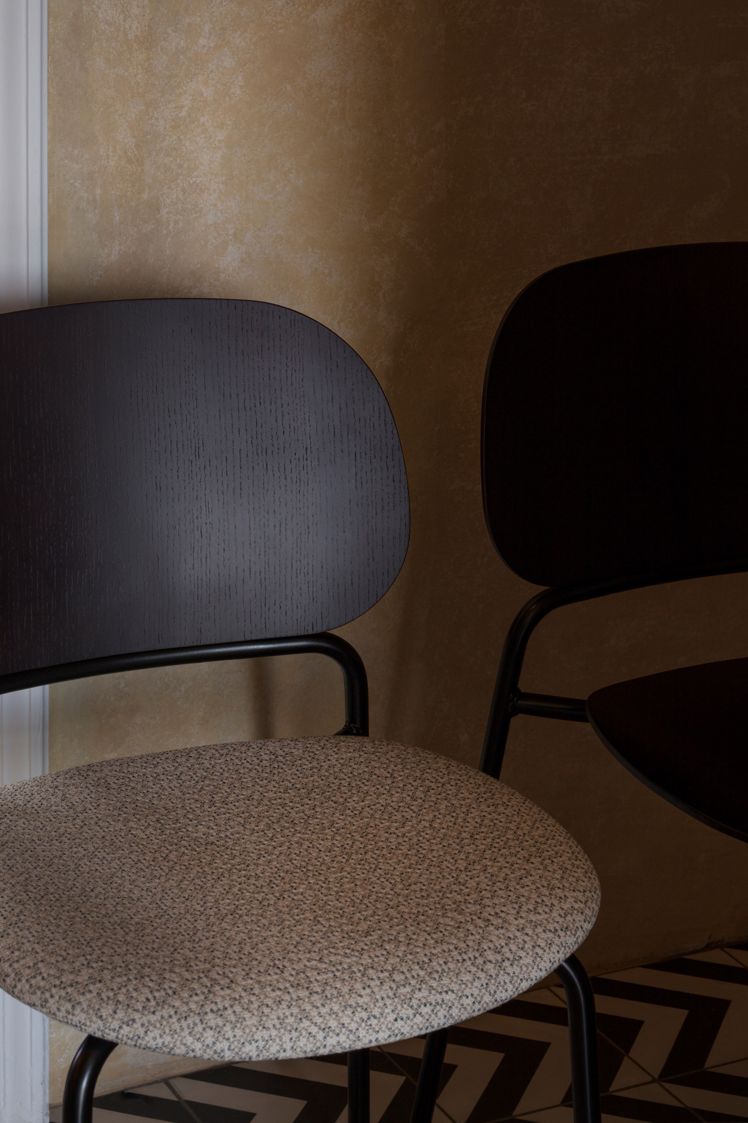 Штабелируемый стул из шпона с мягким сиденьем Zilio A&C Upon ARCH-00086700 - Вид №9