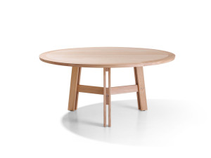 Круглый обеденный стол из массива дерева