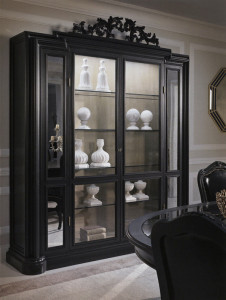 Витрина  ROBERTO GIOVANNINI 1367