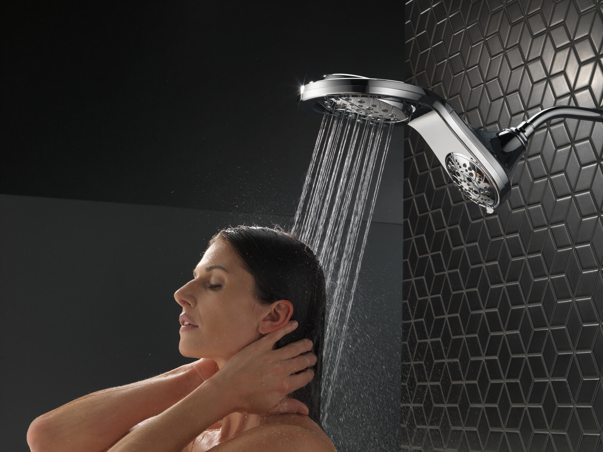 58581-25-PK HydroRain® H2Okinetic® 5-регулировочная душевая лейка два в одном Delta Faucet Universal Showering Хром  - Вид №8