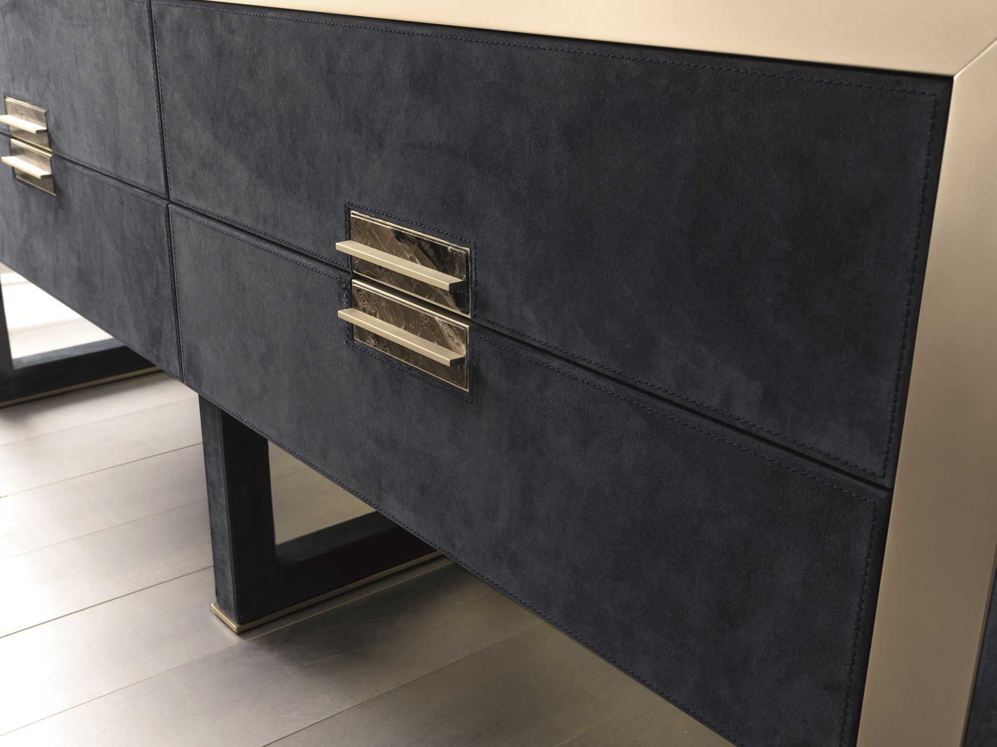 Кожаный комод Longhi Loveluxe ARCH-00031851 - Вид №1