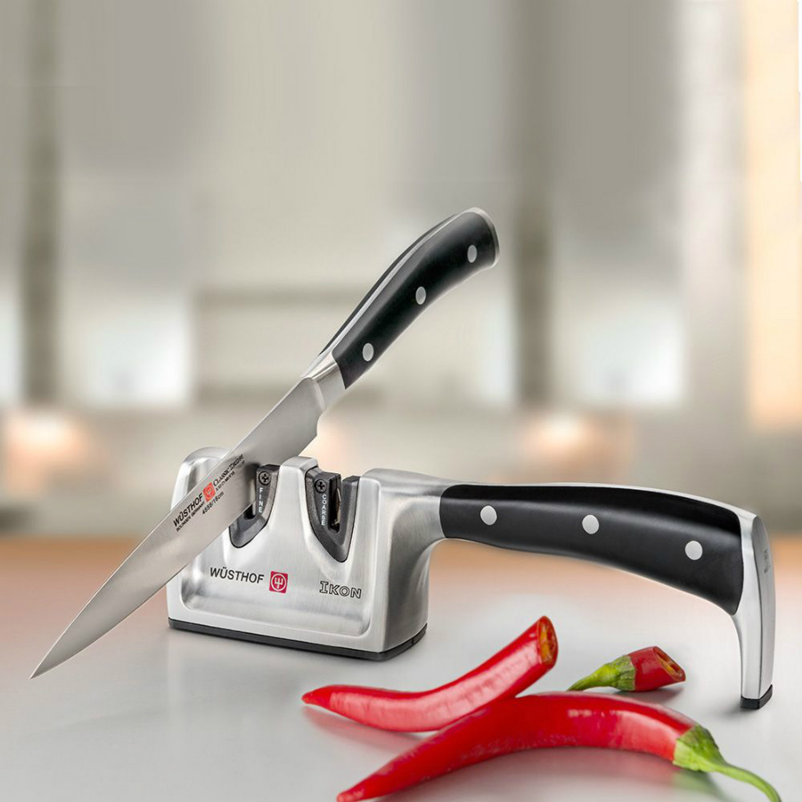 Нож кухонный для нарезки филе Classic Ikon, 16 см WUESTHOF W4556 - Вид №1