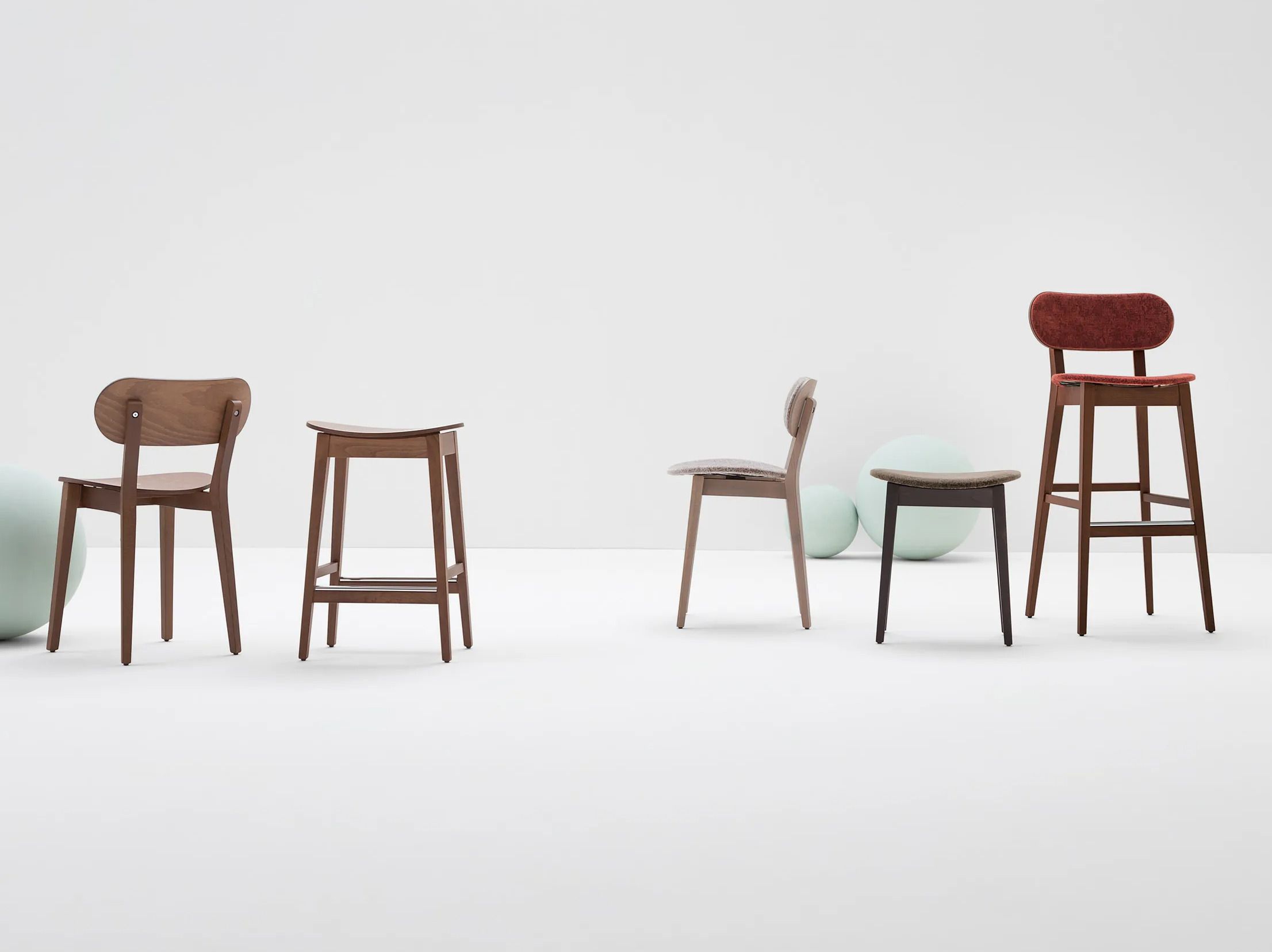 Высокий табурет из бука со спинкой Billiani Gradisca ARCH-00124401 - Вид №2