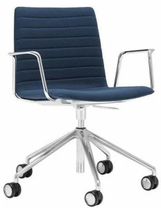 Andreu World 5-спицевый стул с подлокотниками на колесиках Flex corporate So1660