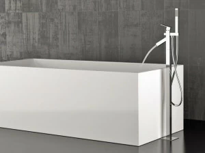 Rubinetterie Mariani Смеситель для ванны напольный с ручным душем Tower 21a-tw