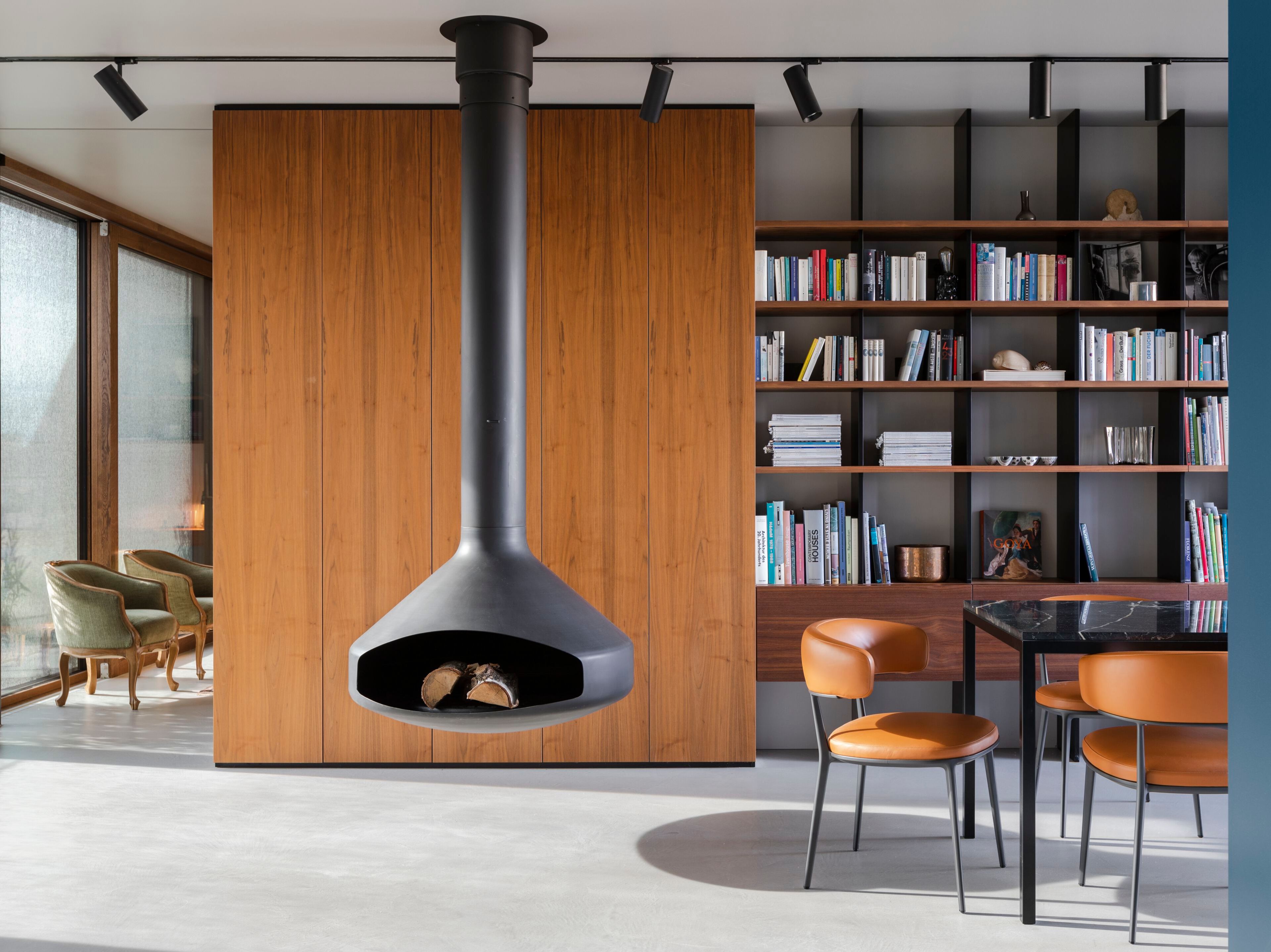 Стальной подвесной декоративный камин Focus creation Ergofocus ARCH-00116292