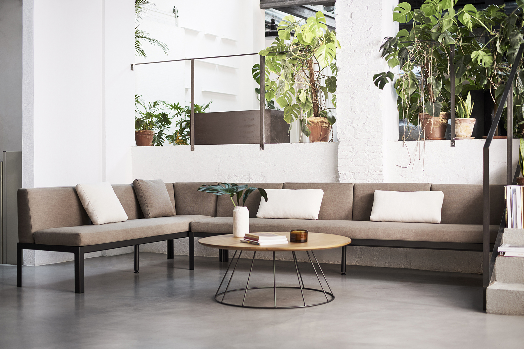 Illa низкий столик ø110x40 Bivaq sun-id-1986061 - Вид №2