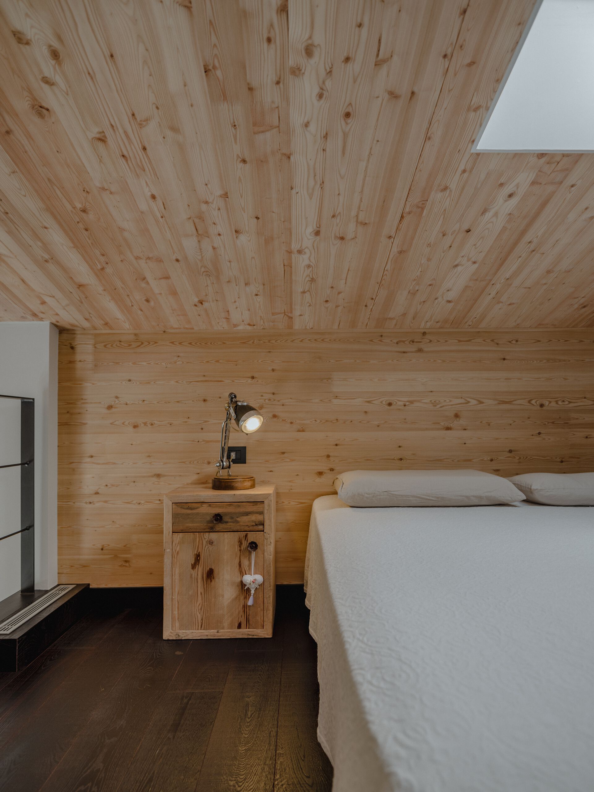 Биосовместимый трехслойный деревянный пол Fiemme Tremila Mani di Fiemme ARCH-00063491 - Вид №2