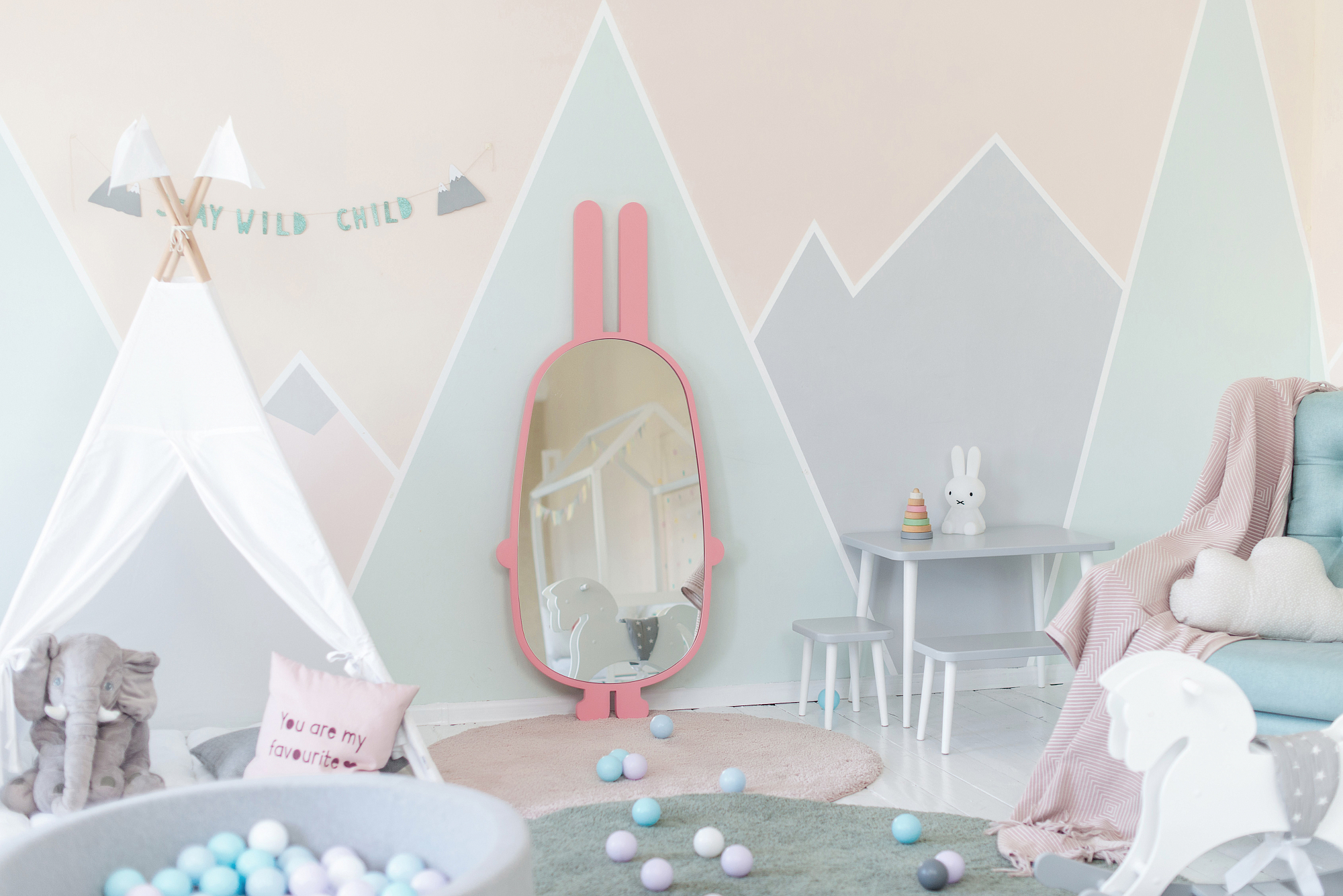 Зеркало детское напольное розовое "Заяц" ЗАЯЦ  00-3859366 Розовый Santreyd  - Вид №2