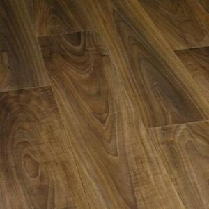 Ламинат Maestro Club Орех Милан M02