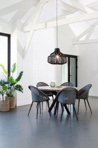 Круглый стол из стали и дерева