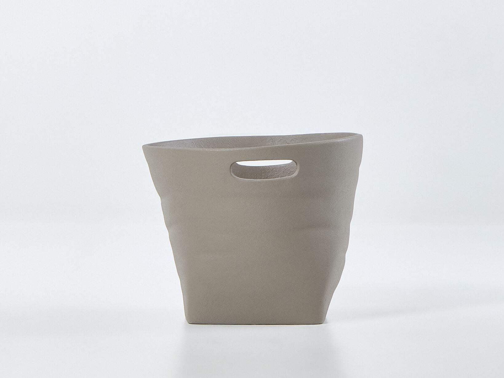 Перерабатываемый двухкомпонентный садовый горшок из смолы Ellemura Sac ARCH-00059299