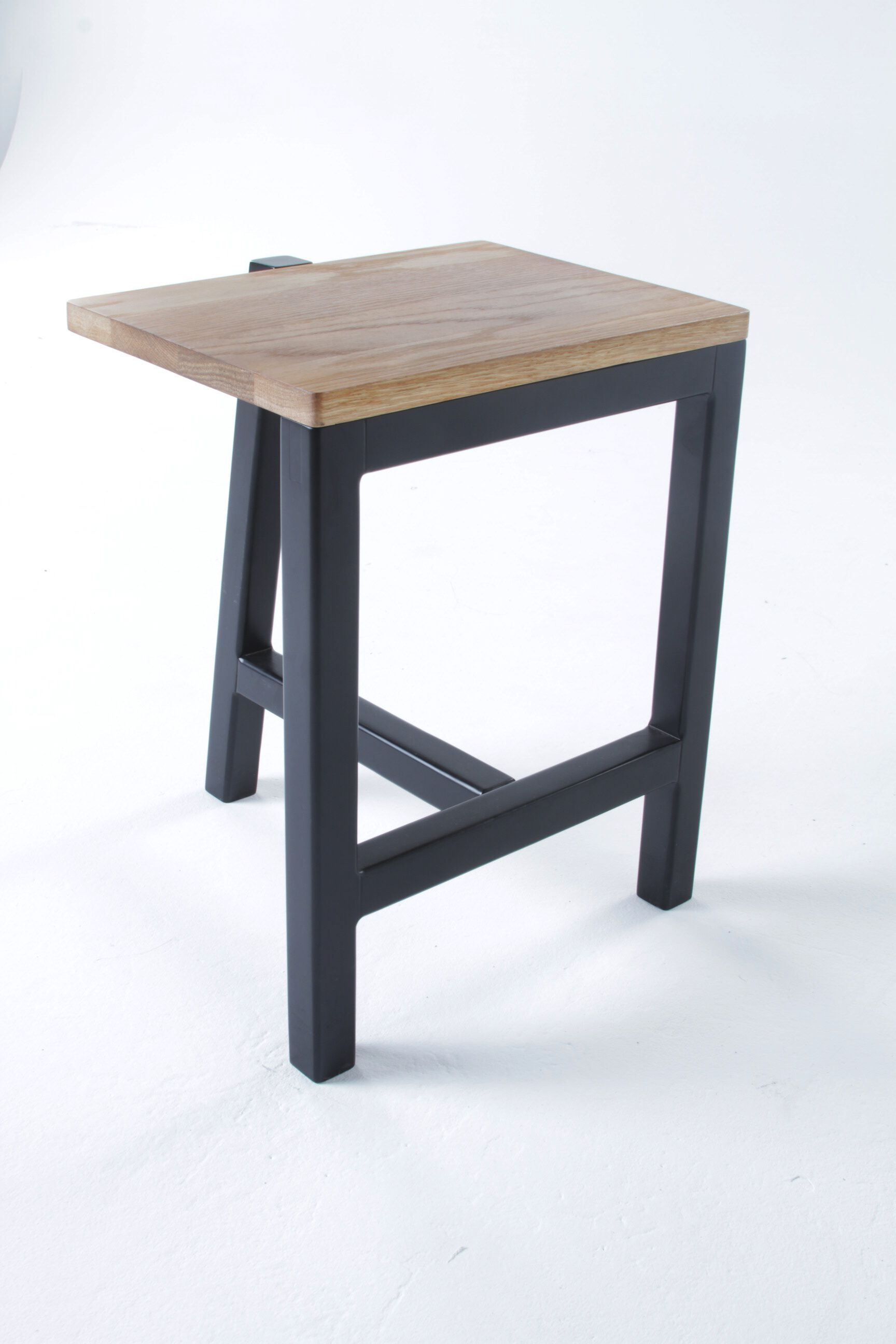 Дубовый журнальный столик / табурет ICI ET LÀ лакированная древесина ARCH-00050516 - Вид №2