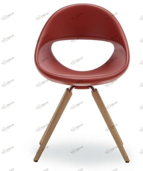 Tonon Стул из мягкого полиуретана с деревянной подставкой Lucky 906.21