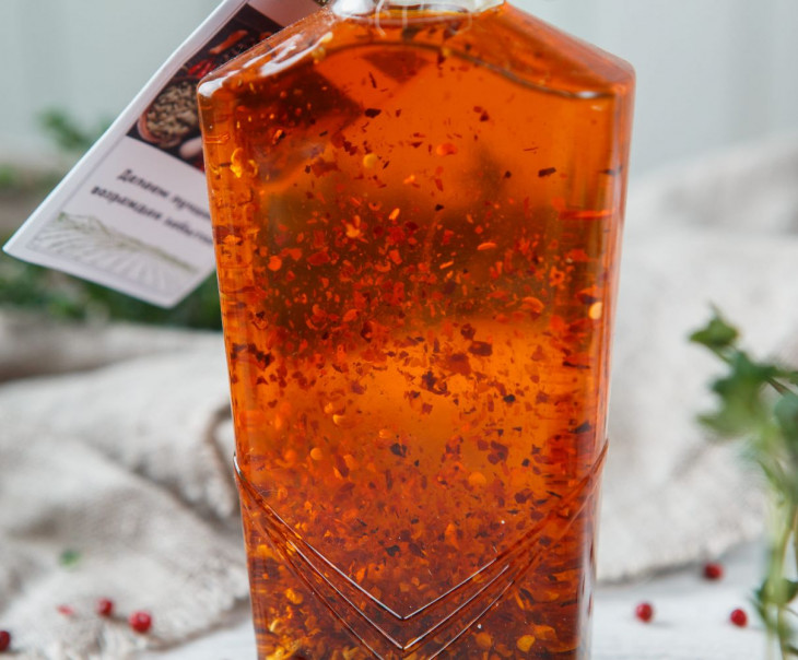 3873 Масло с острым перцем Вкусляндия  - Вид №1