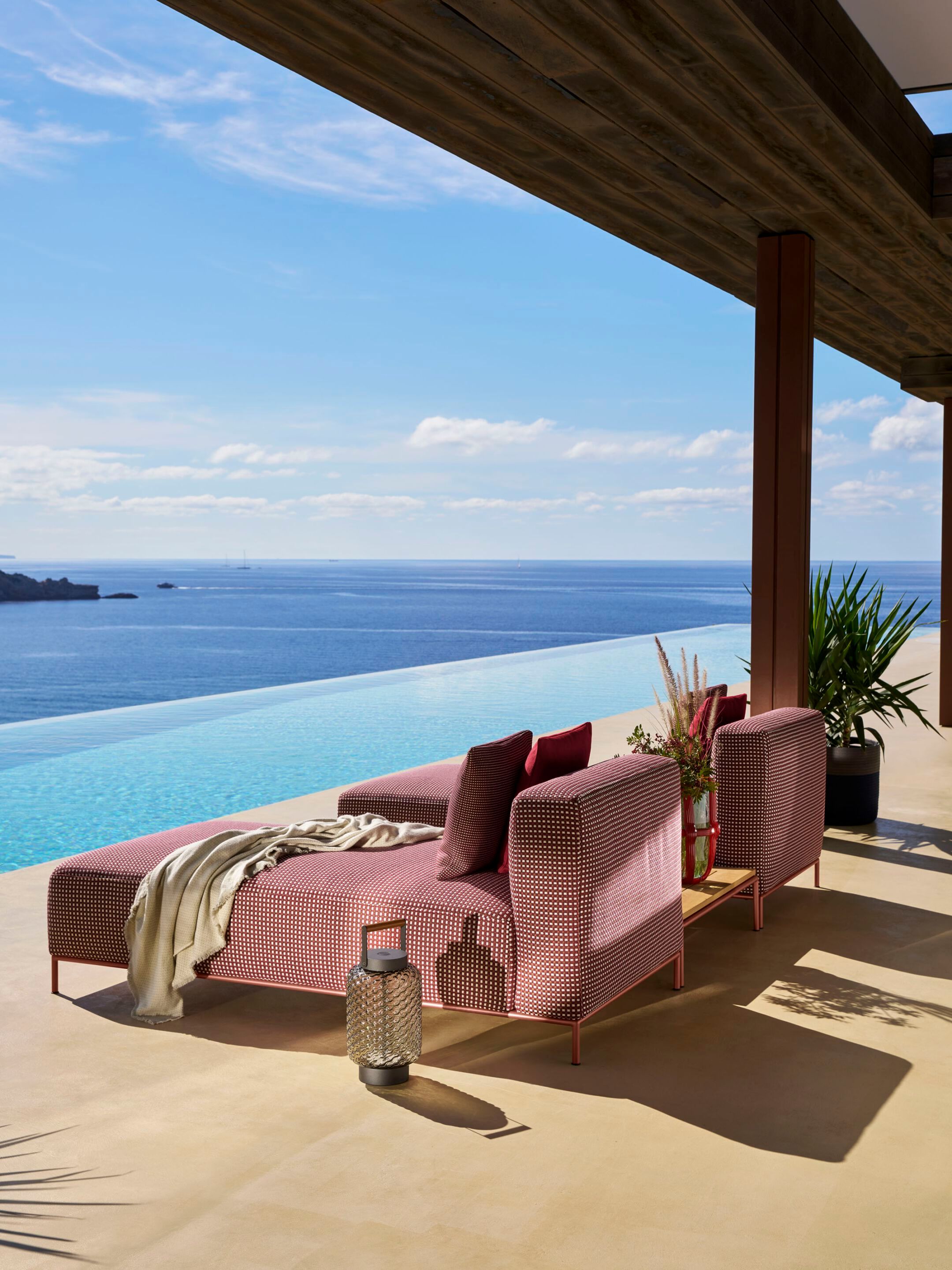 Низкий садовый столик в ироко CASSINA Mex-Hi Outdoor ARCH-00074152 - Вид №4