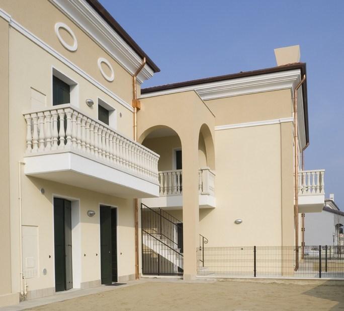 SAS Italia Реконструированная каменная балюстрада sun-id-1481991 - Вид №22