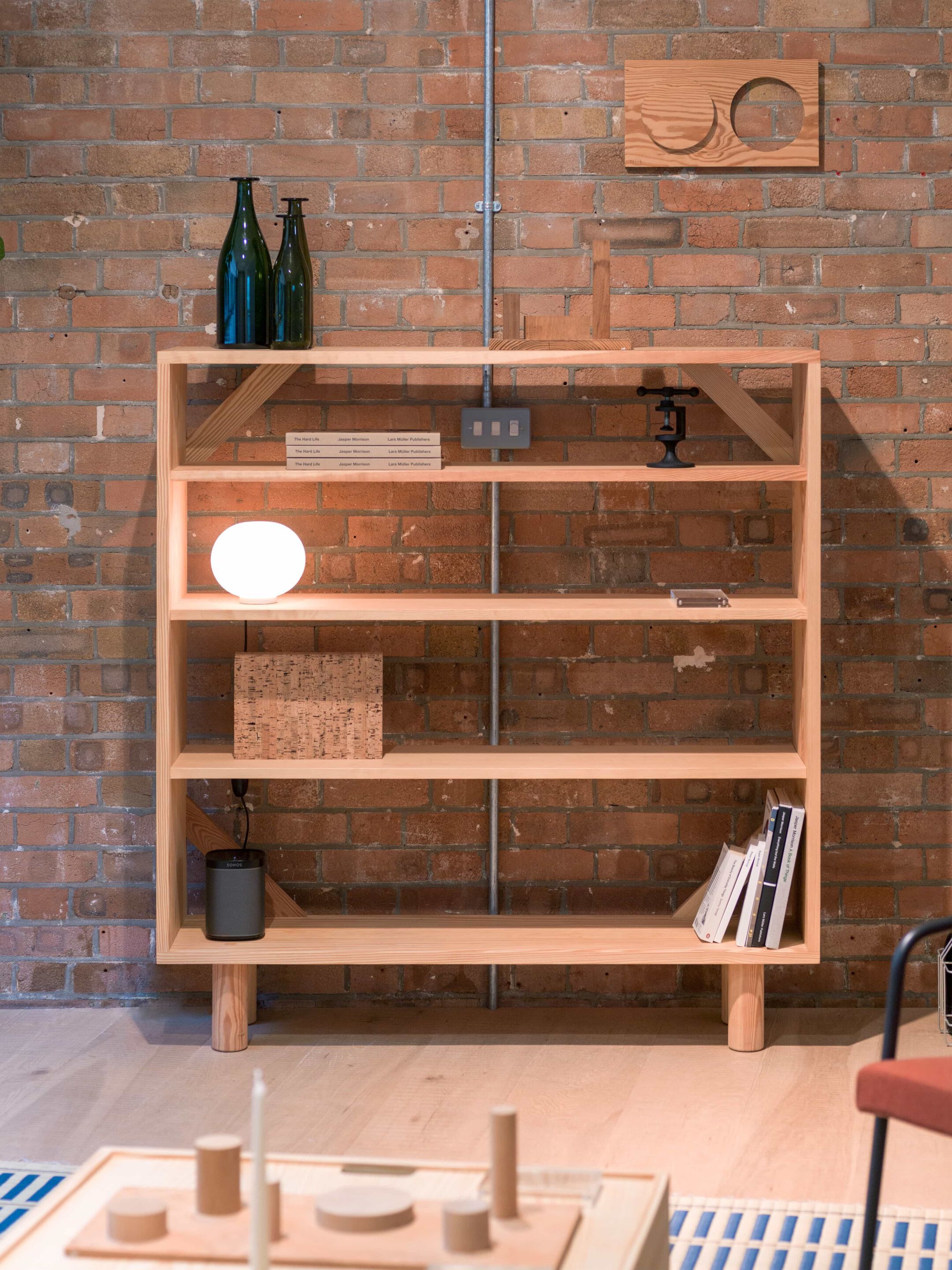 Двухсторонний книжный шкаф из сосны Established&Sons Crate Series ARCH-00043804 - Вид №4