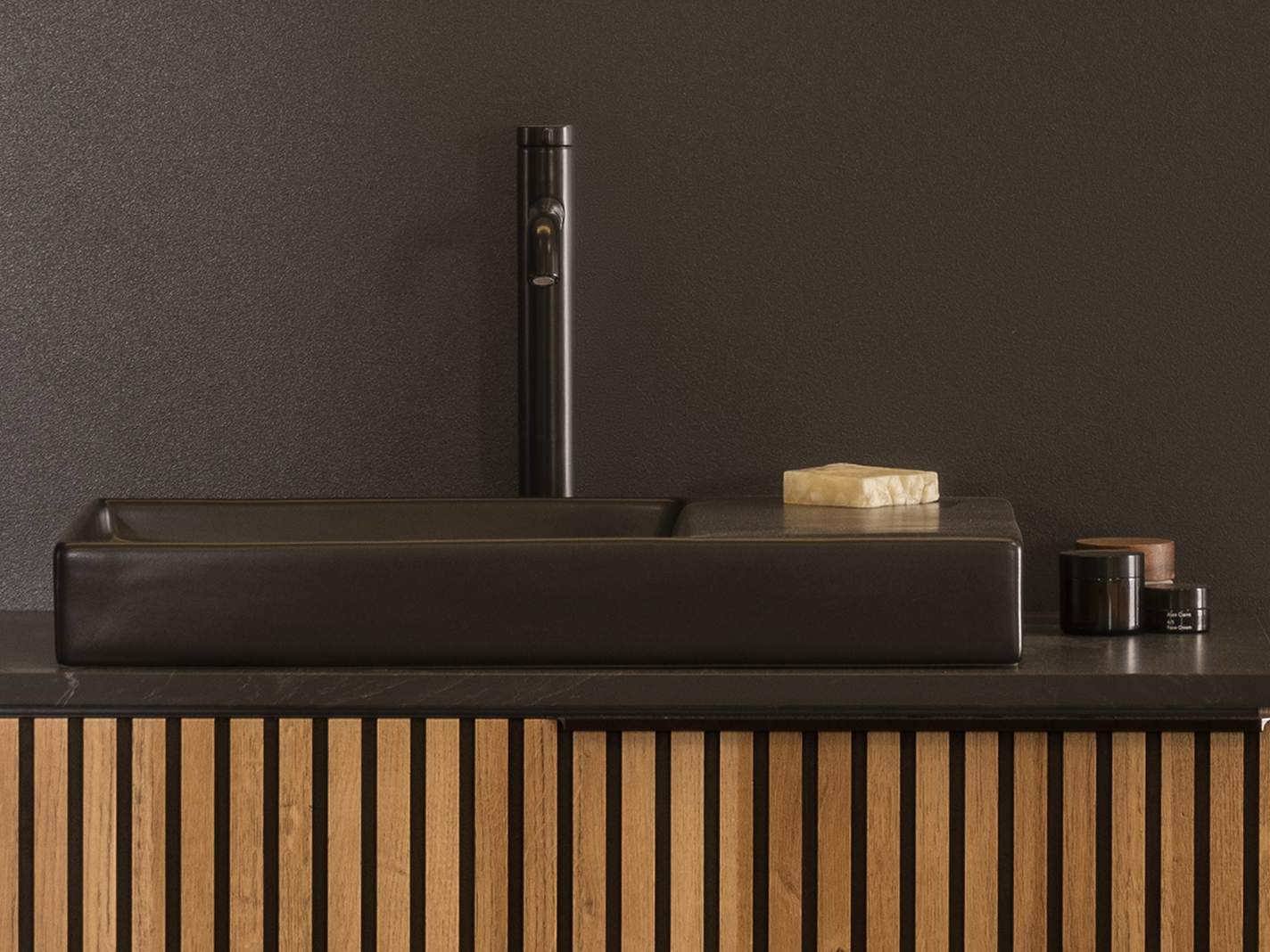 Однорычажный смеситель для раковины с автоматическим сливом Roca Ona ARCH-00006190 - Вид №7