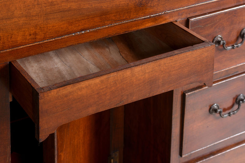 SOR27578 Стол из красного дерева с отверстием для колена ijlbrown  - Вид №3