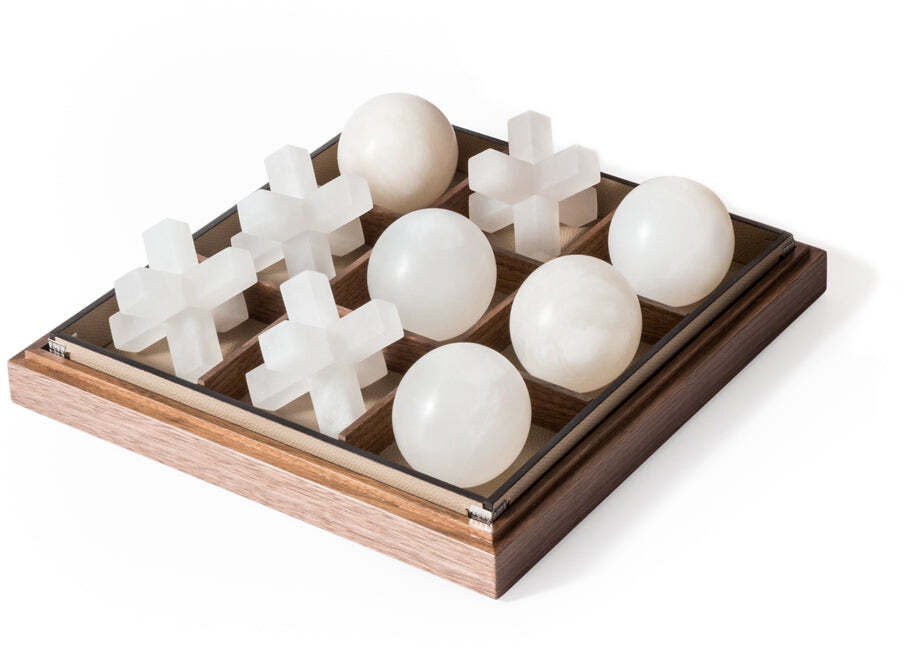 Крестики-нолики - 27,5X27,5XH9,5 см / зернистая кожа_серо-коричневый