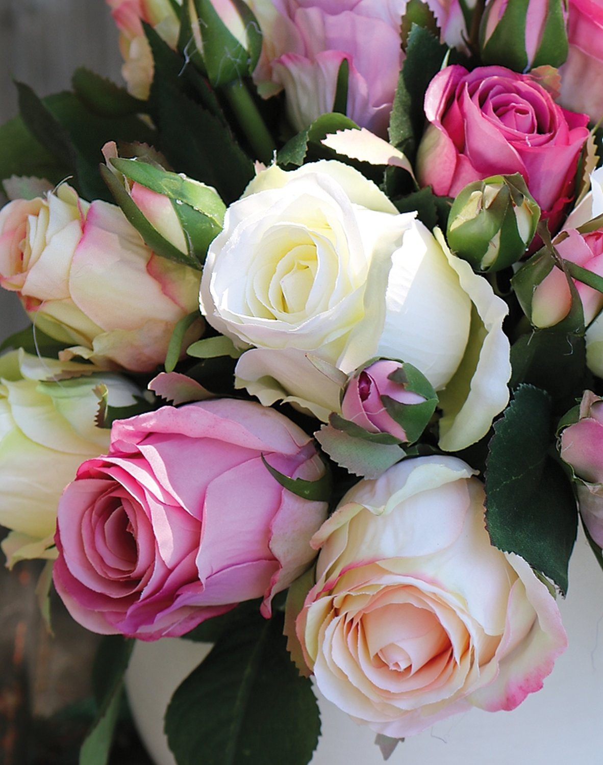 2614 755 a3 Искусственный букет из шиповников, 24 цветка, 28 см, бежево-роза H-andreas  - Вид №3