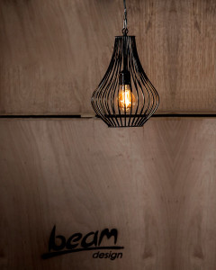 Металлический подвесной светильник ручной работы