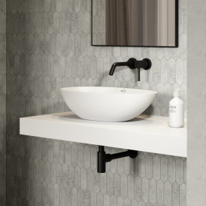 Овальная столешница из смолы с переливом