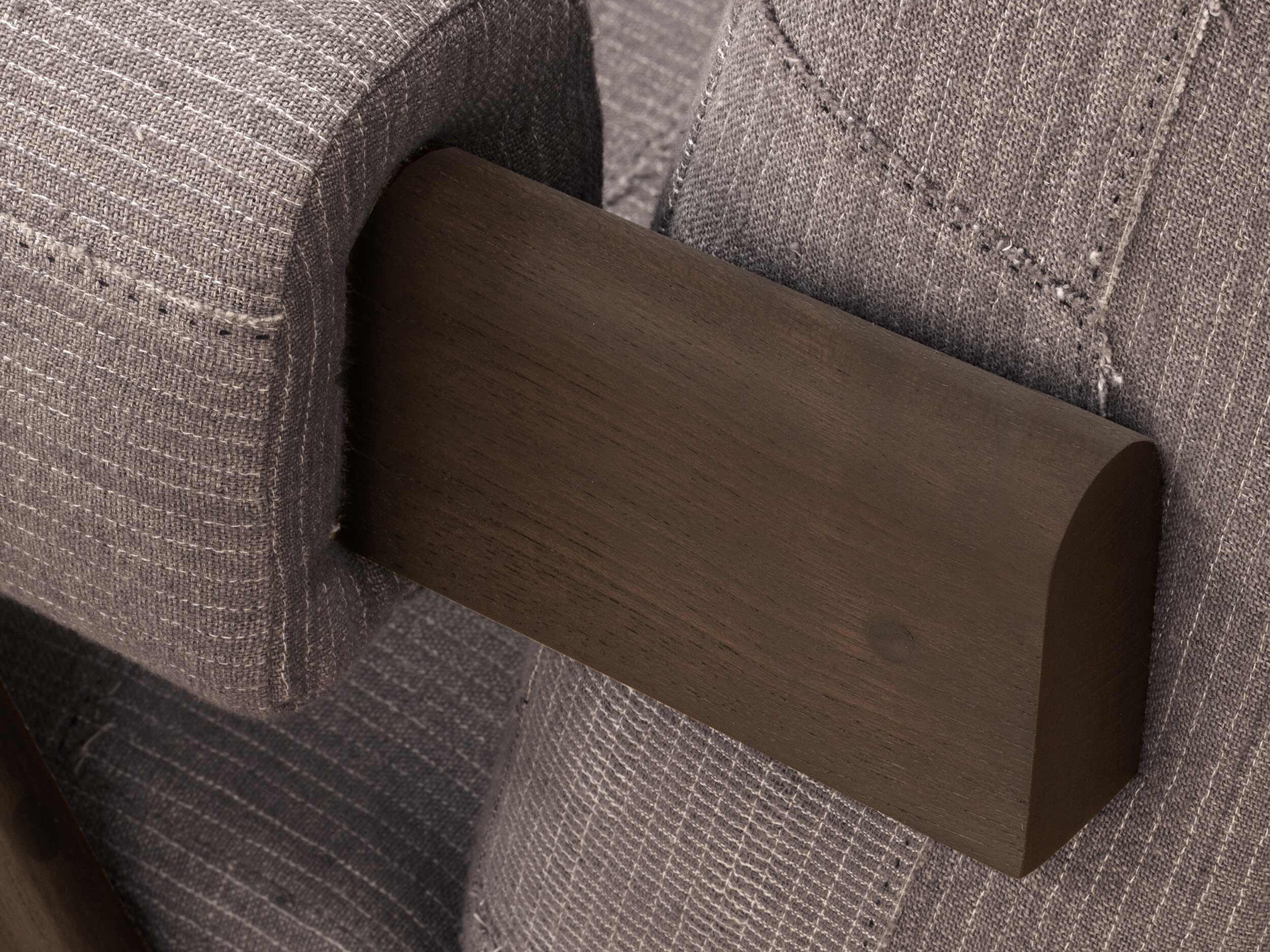 Тканевое кресло с подлокотниками Phantom Hands Project Chandigarh ARCH-00104387 - Вид №5