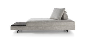 Съемный пуф из ткани