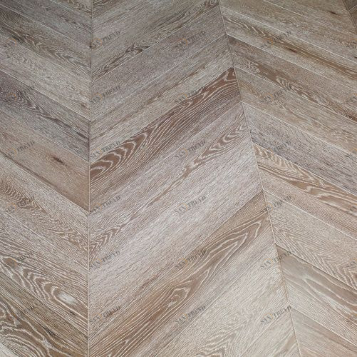 Паркет Ёлка Marco Ferutti Louvre Грей Дуб Любая на выбор с брашью (Текстурированная) 585х125 мм 2600700102