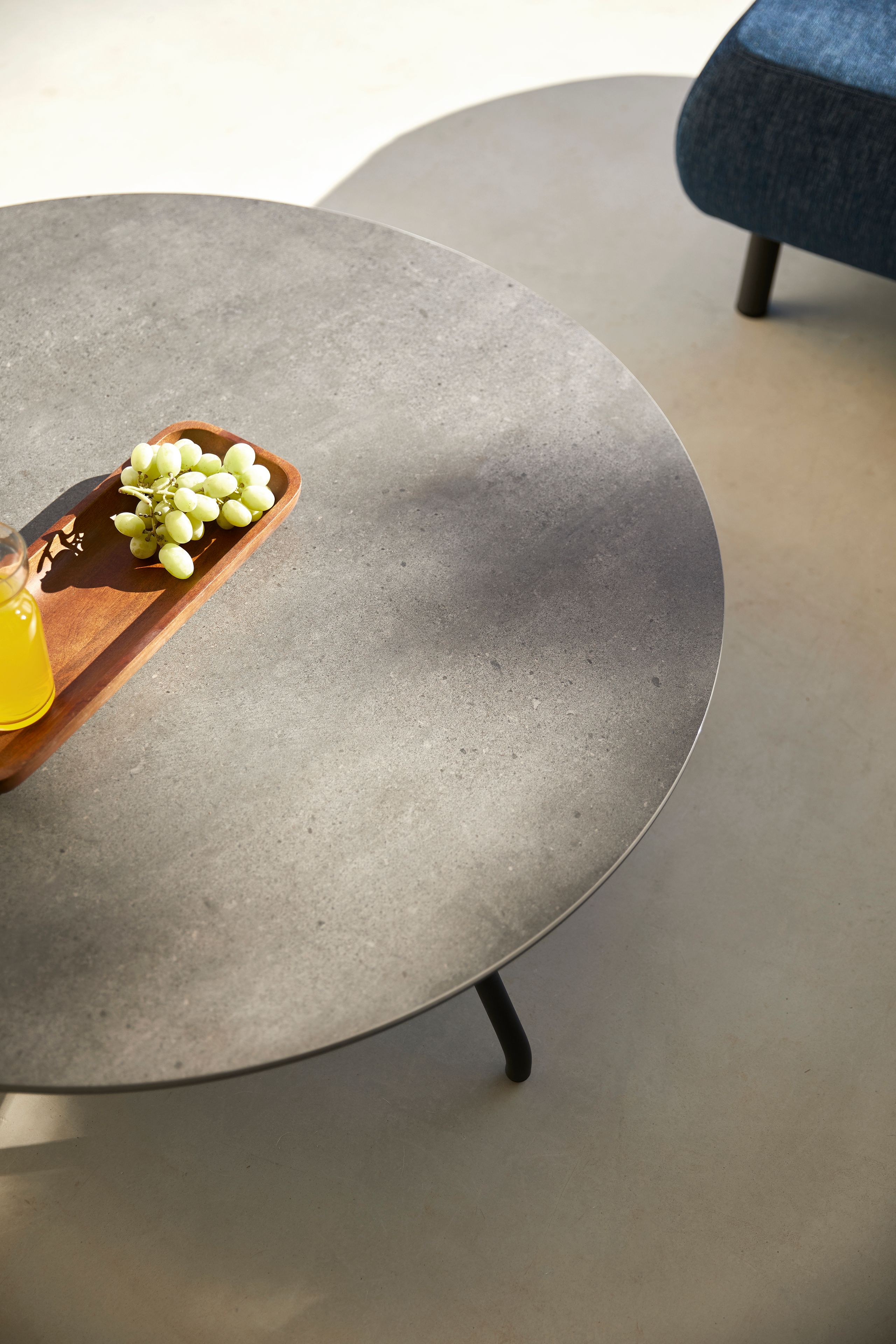 Круглый садовый столик MUSOLA Nansa ARCH-00064222 - Вид №2