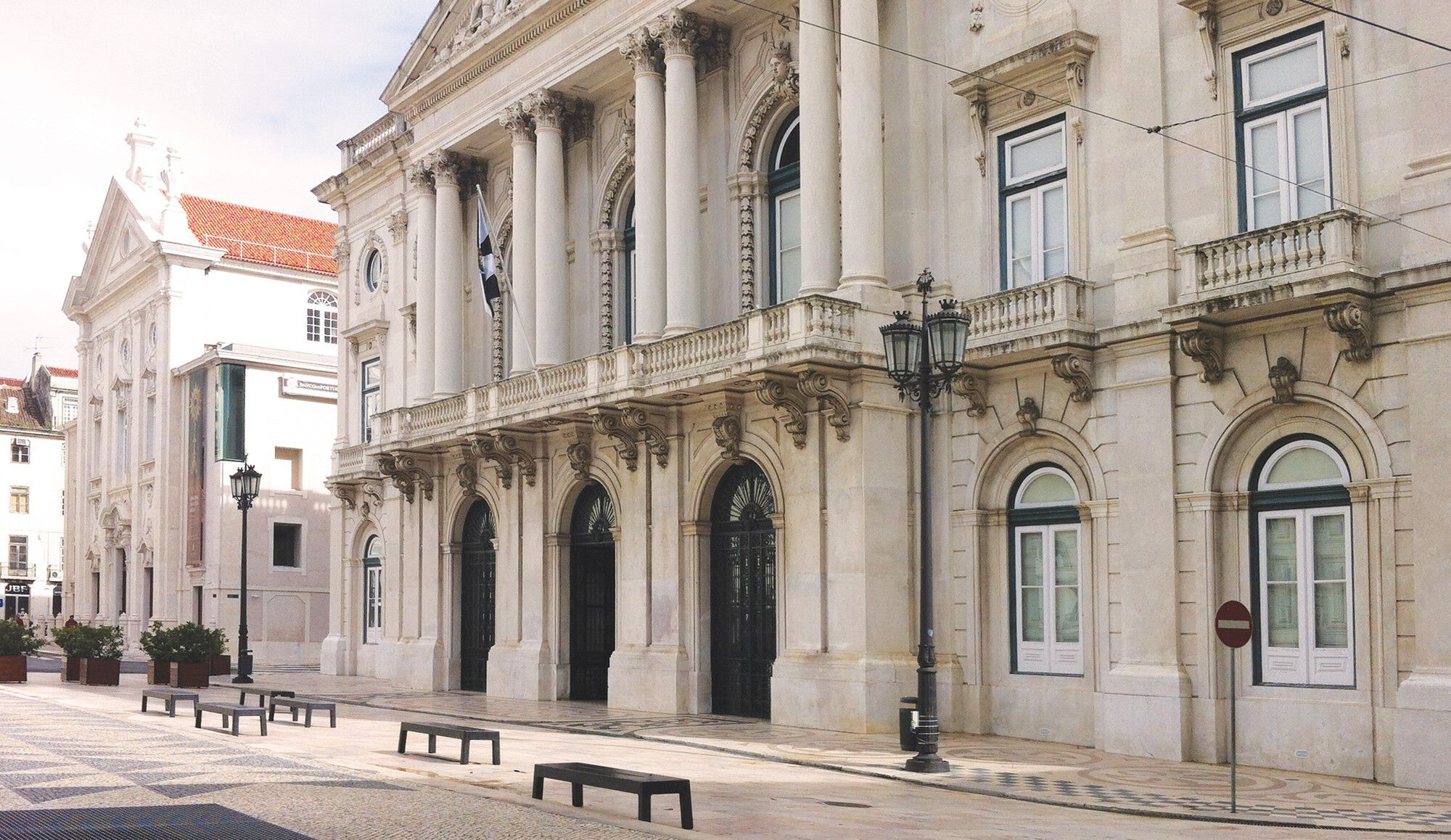 Бетонная скамья без спинки amop Lugarcomum ARCH-00050844 - Вид №1