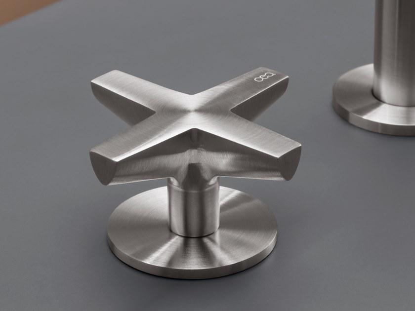 Ceadesign Гидропрогрессивный смеситель на 2 отверстия с поворотным изливом Cross Crx 01 - Вид №1