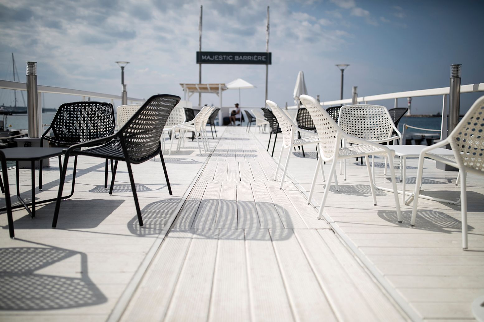 Стальной прямоугольный садовый стол Fermob CROISETTE ARCH-00101385 - Вид №2