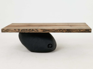 Журнальный столик из дуба