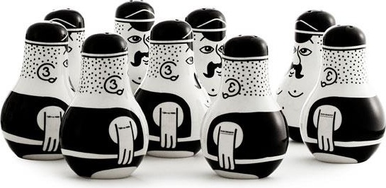 130505 Friends Набор соли и перца, черный / белый Normann Copenhagen  - Вид №2