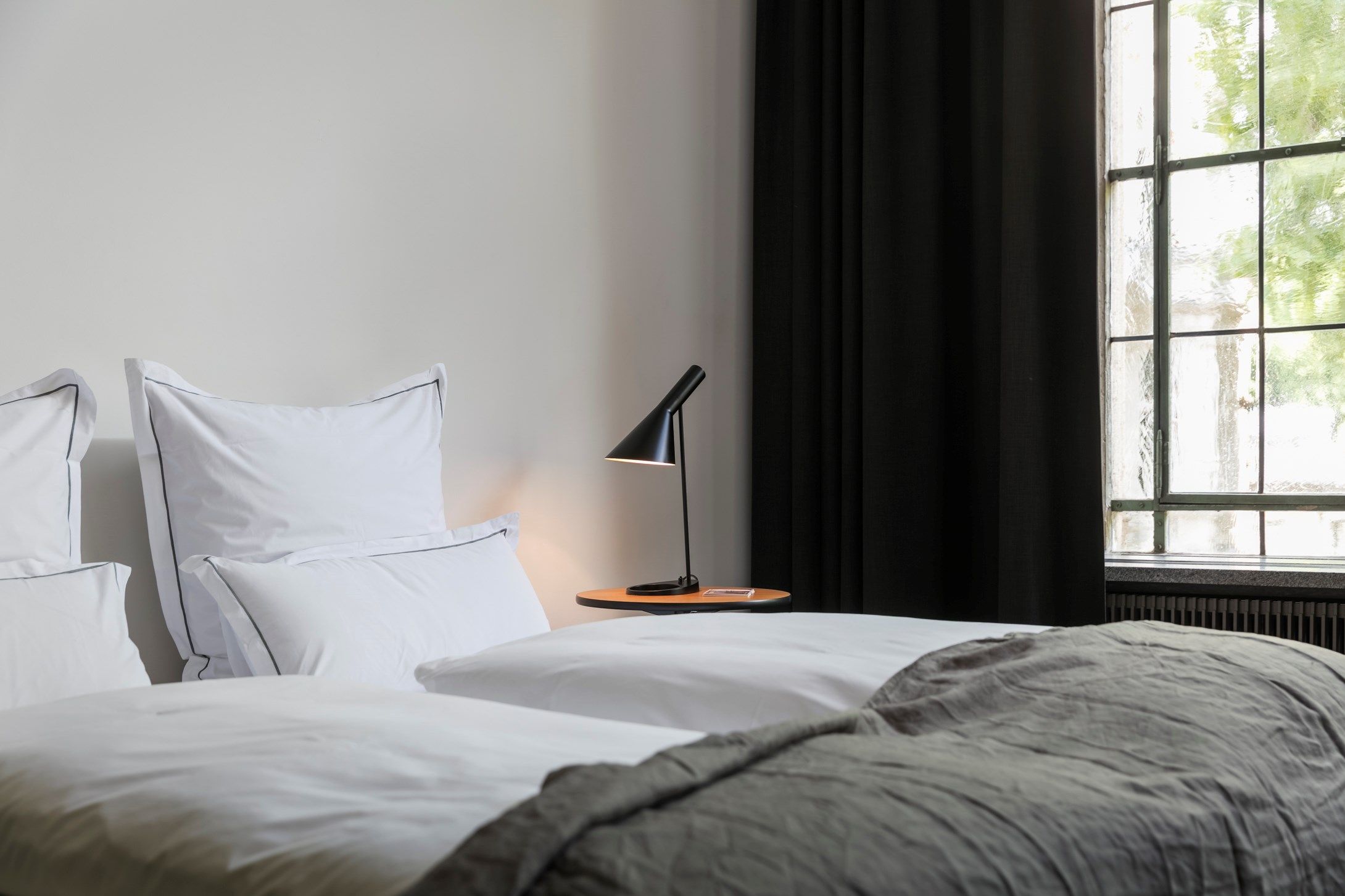 Регулируемая стальная настольная лампа Louis Poulsen AJ ARCH-00138097 - Вид №13