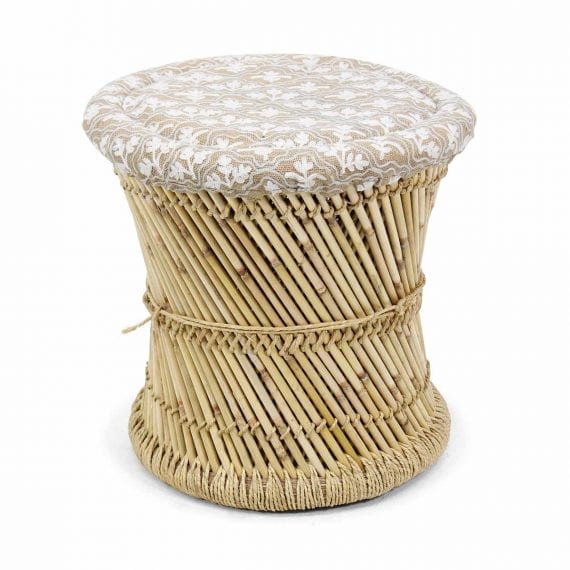 081108 Бамбуковый табурет Francisco Segarra Ainara Santreyd 