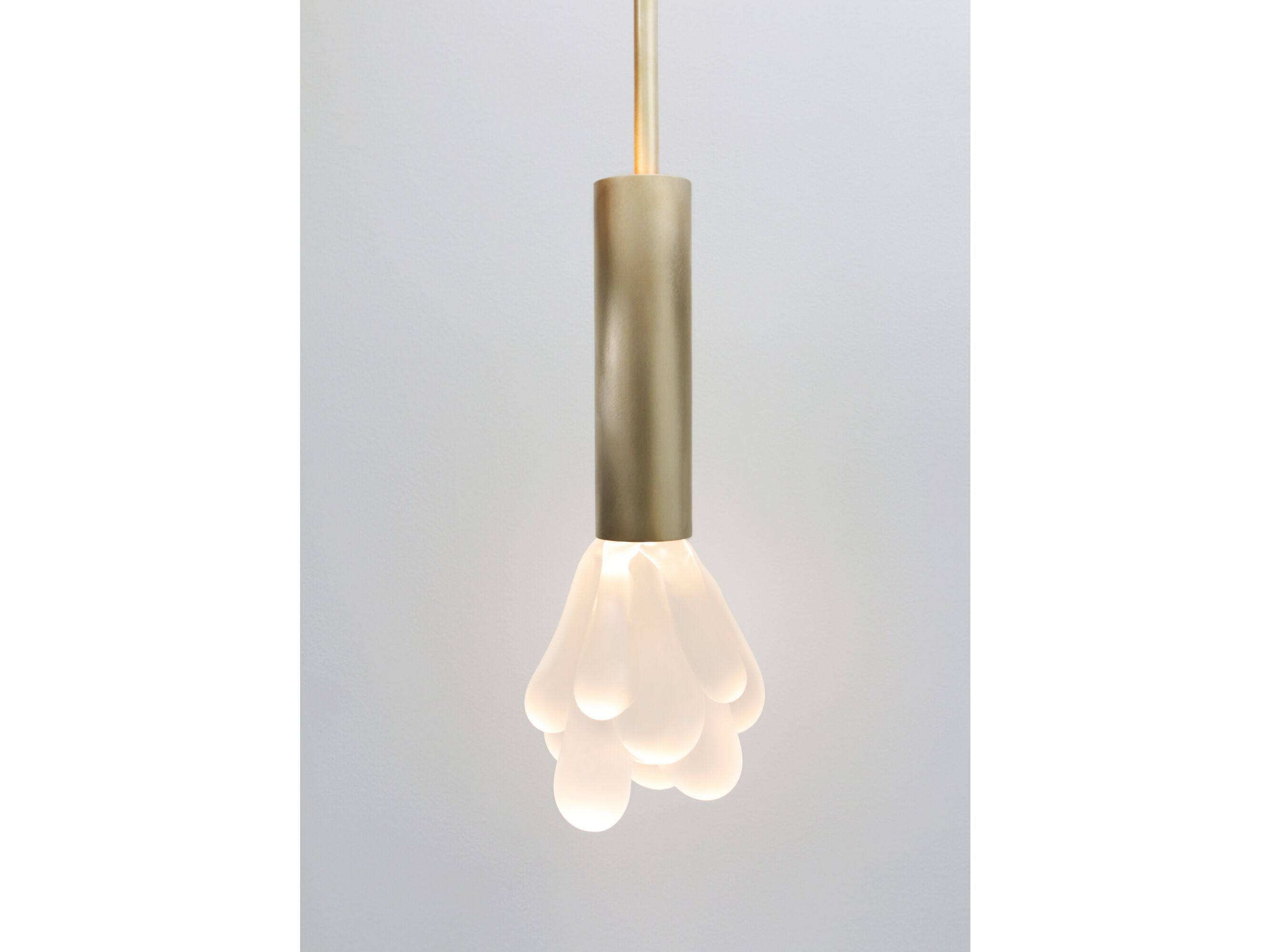 Подвесной светильник из латуни и стекла SkLO Dew ARCH-00133399 - Вид №4