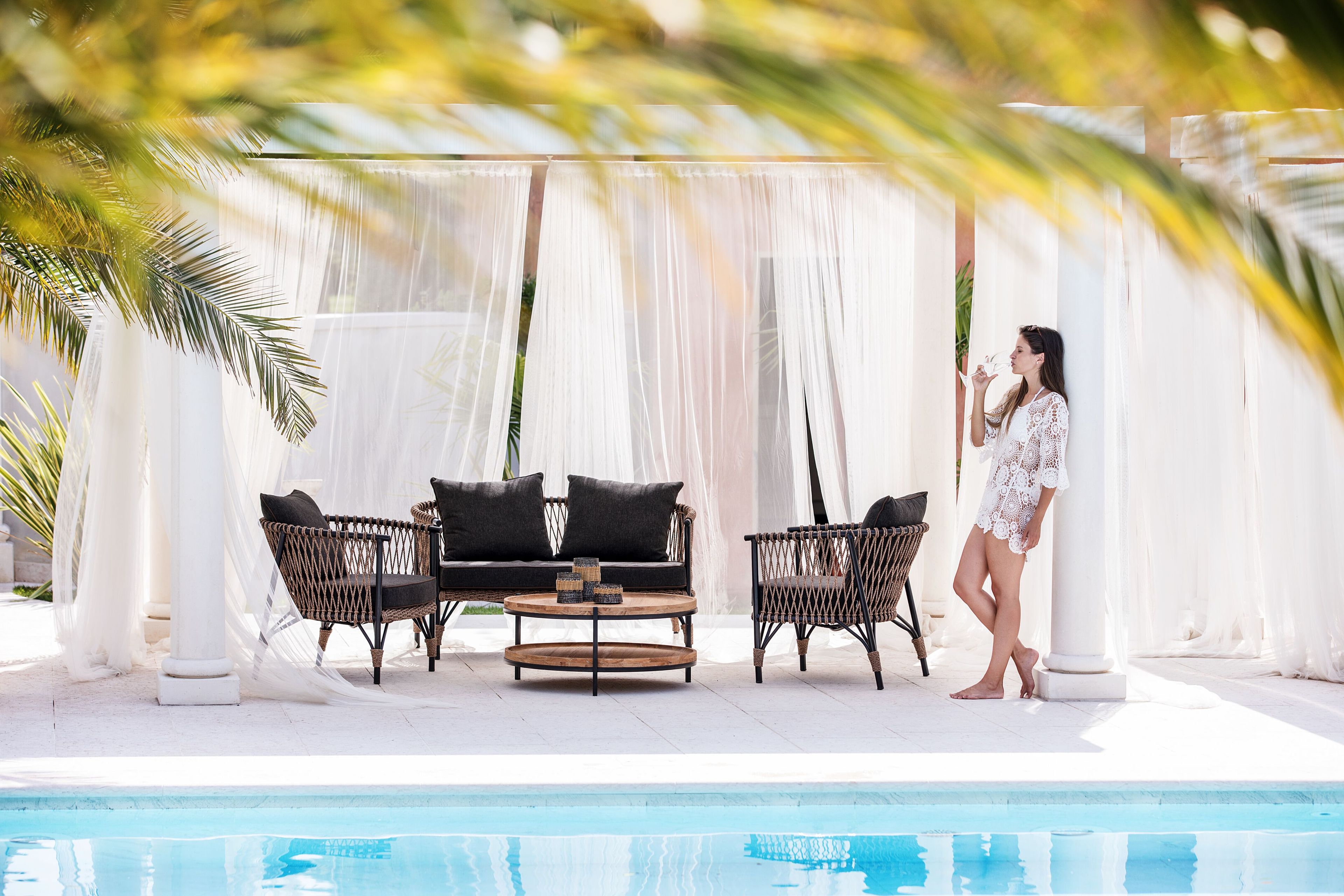 Круглый стол из тикового дерева cbdesign Island ARCH-00080399