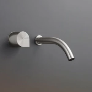 Настенный смеситель с носиком L. 170 мм  DET17 CEADESIGN