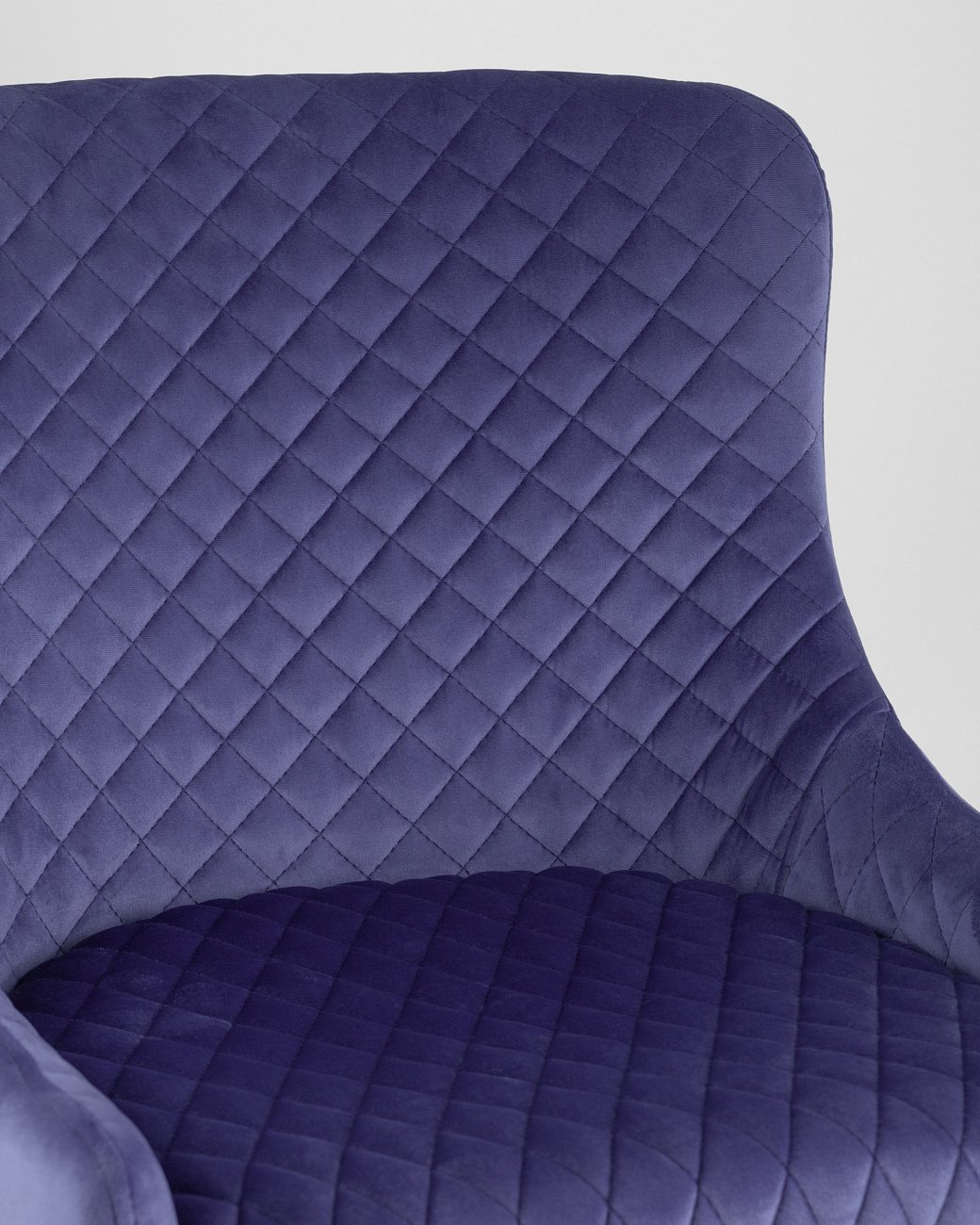 Стул мягкий со спинкой королевский синий с черными металлическими ножками "Ститч" STOOL GROUP ДИЗАЙНЕРСКИЕ 00-3881930 Синий  - Вид №6