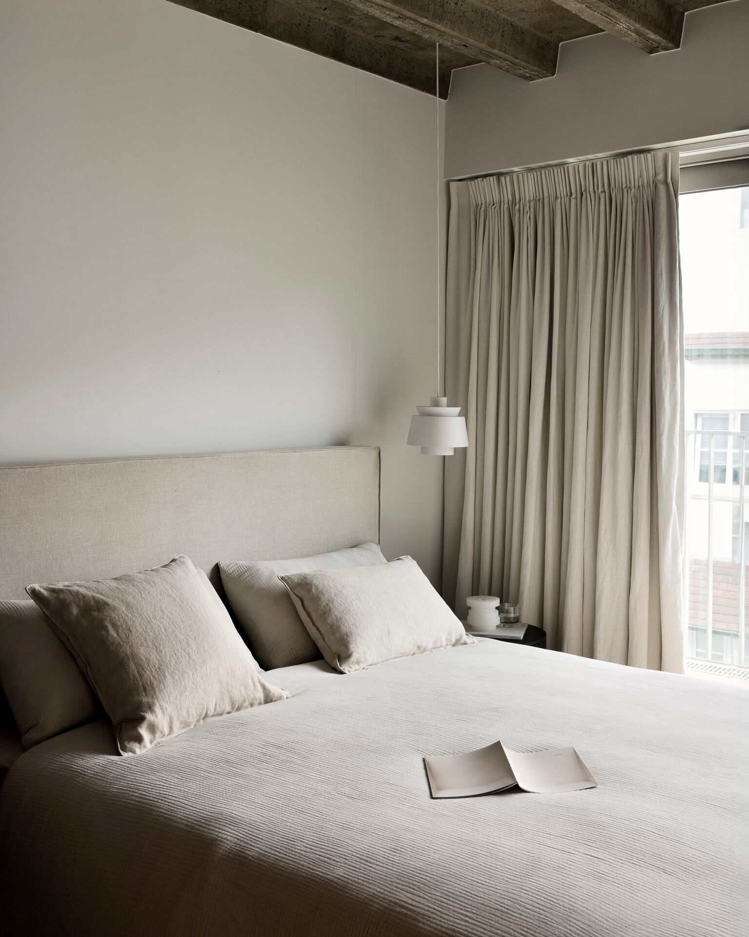 Съемная двуспальная кровать из льна Ethnicraft Revive ARCH-00149988 - Вид №10