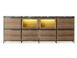 Деревянный шкаф с откидными дверями