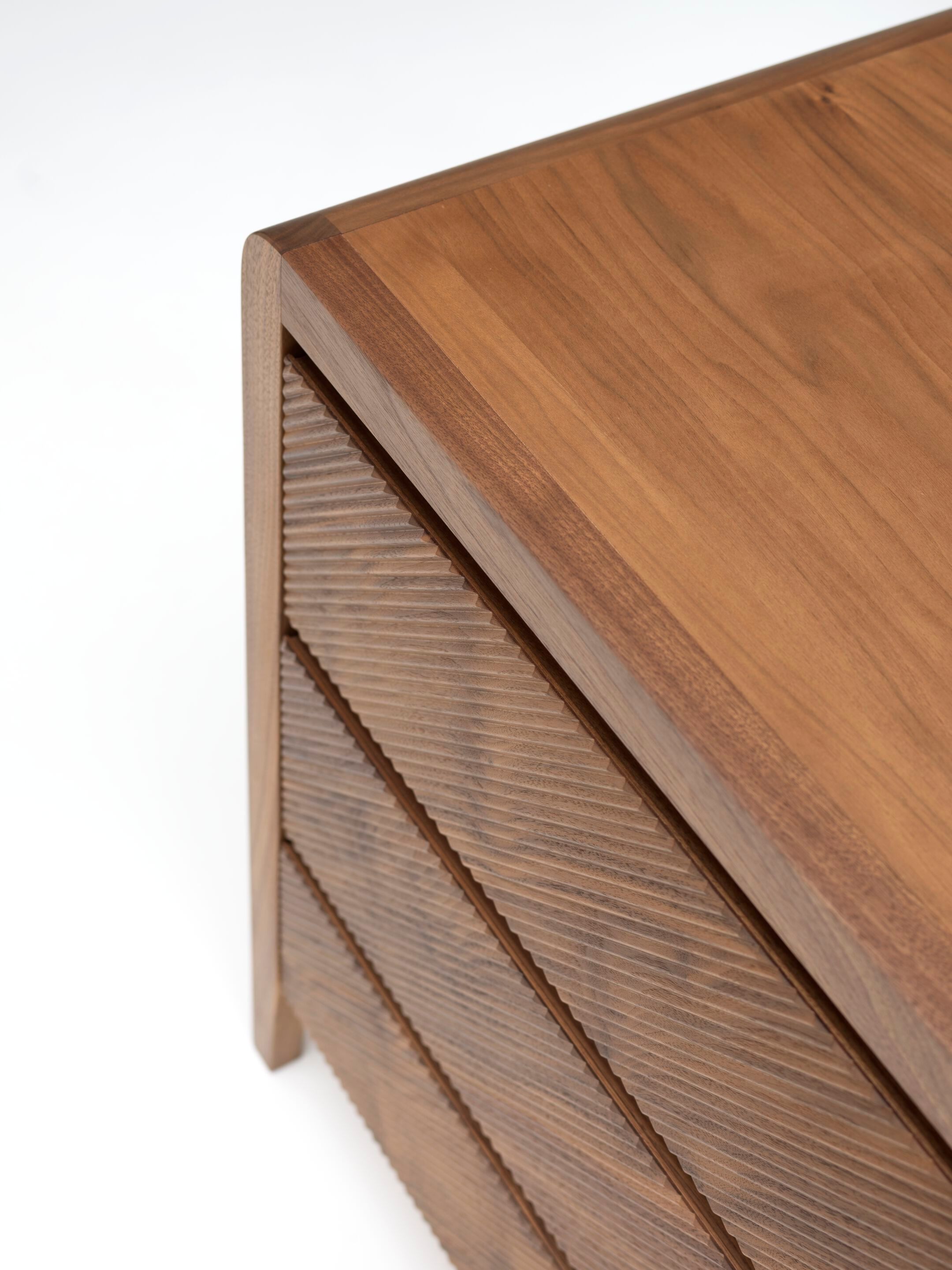 Комод с 3 ящиками с 3D фасадами Arte Brotto ARCH-00018712