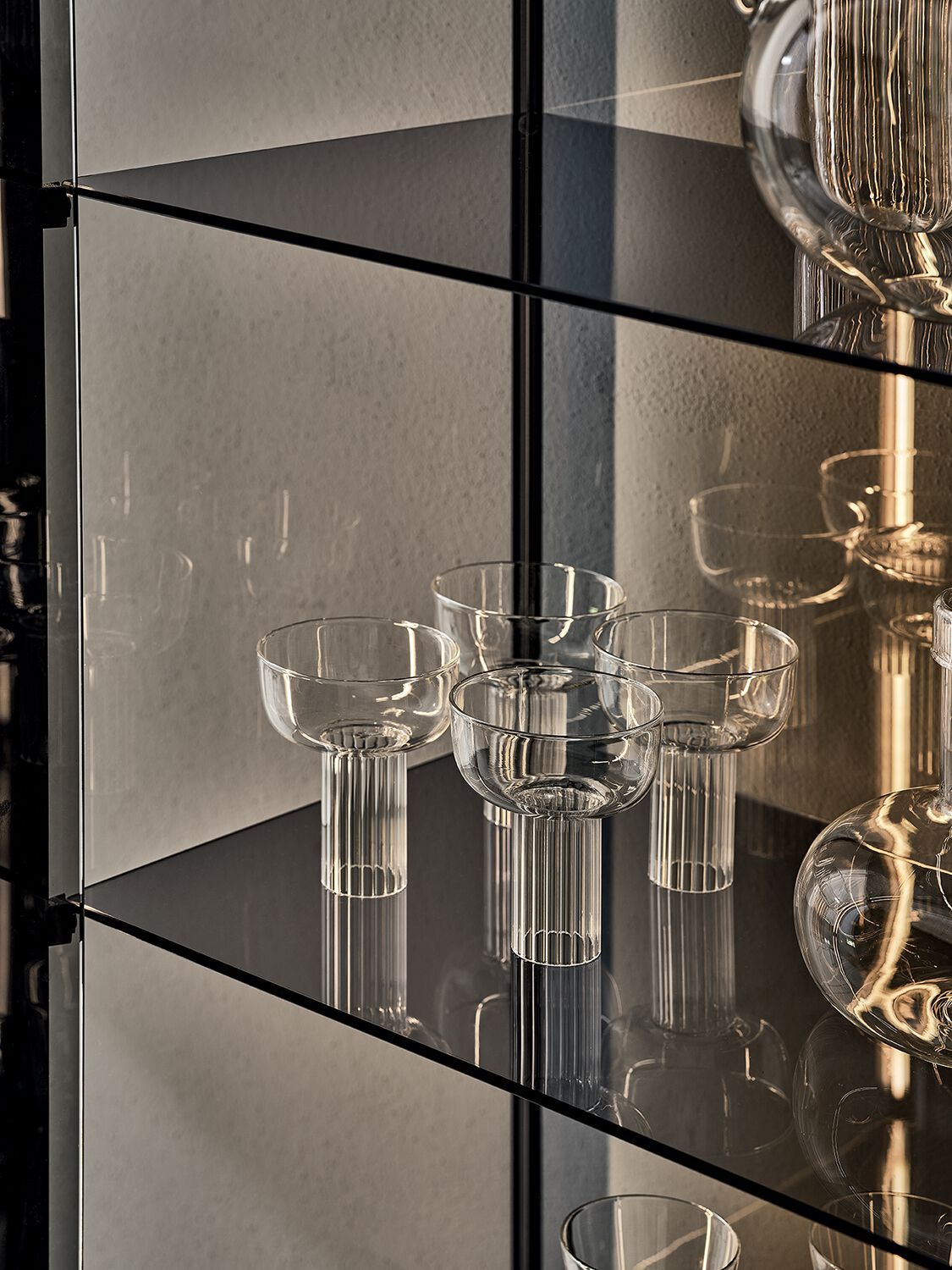 Витрина из алюминия и стекла со встроенным освещением Bontempi Casa AUDREY ARCH-00106780 - Вид №4