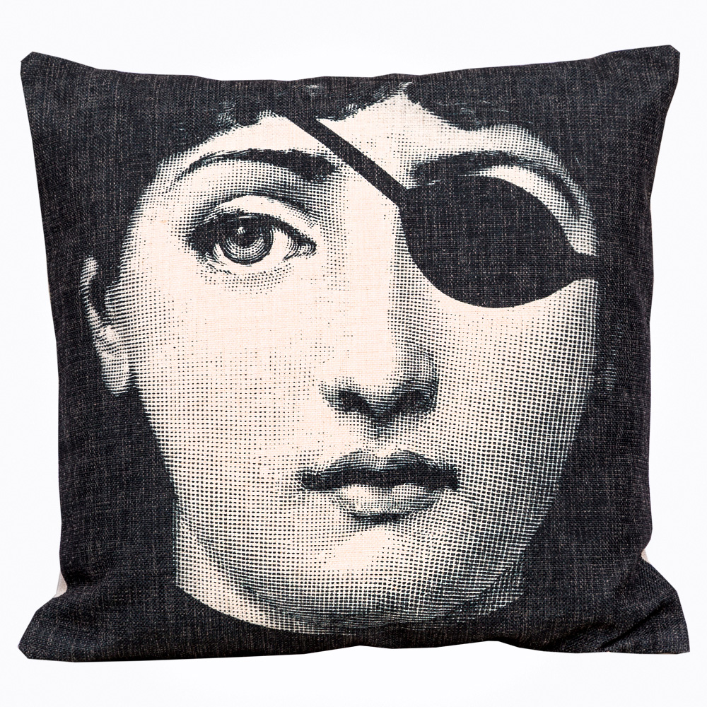 211105 Арт-подушка «Лина», версия «Маскарад» Object Desire 